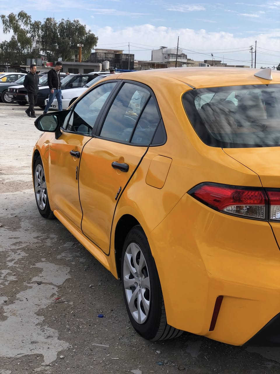 كورلا 23 محرك 20 حادثهه جاملغ سايق وبيهه تعديلات بسيطه سعرهه 165 …*********** واتساب فقط
