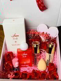 بوكس تجميل • عيد الحب • بغداد