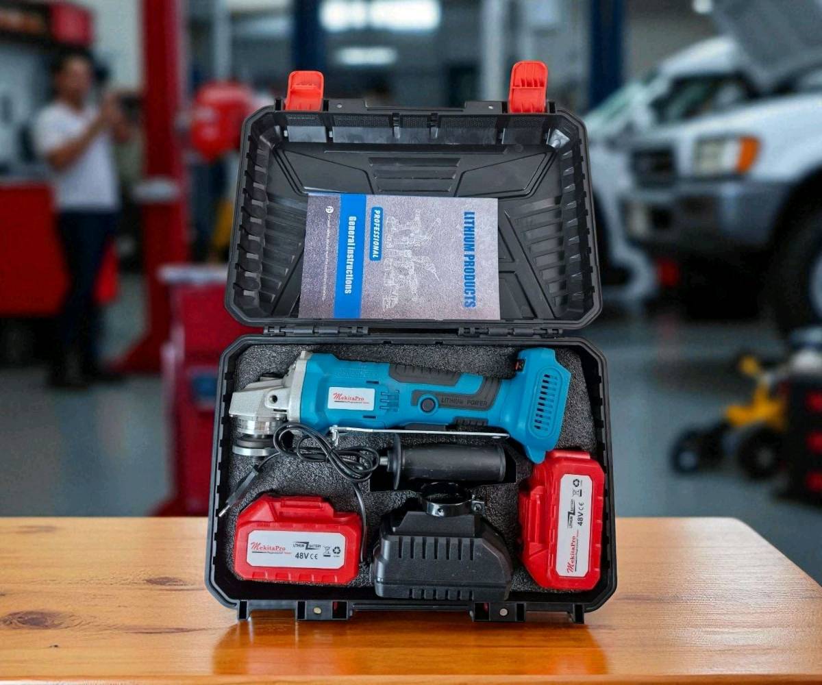 🔧💥 حرّر شغلك من الأسلاك!

كوسرة تقطيع ليثيوم 48V بقدرة قوية وسرعة عالية، تقطع وتجلخ بكل سهولة ودقة.

✅ بطاريتين لتشتغل أطول بدون توقف

✅ خفيفة وسهلة الحمل

✅ أمان عالي مع غطاء حماية ومقبض مريح

✅ حقيبة مرتبة تحفظ كل القطع

سواء كنت محترف أو تشتغل بالبيت… هذي الكوسرة بتكون مساعدك الأقوى 👌
ما هو اسم الموديل بالتحديد؟: 
تفاصيل مكتوبه 
هل يوجد ضمان على المنتج؟: 
نعم
وين مكانك؟: 
موصل
هل السعر قابل للتفاوض؟: 
لا
هل يشمل السعر الشحن؟: 
نعم