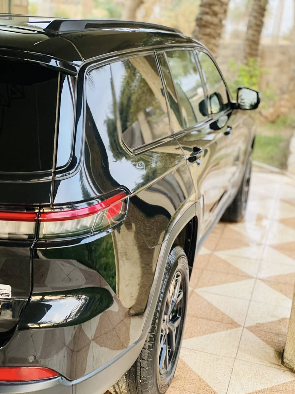 اسلام عليكم جيب 2024  بيهه فقط الجاملغ عل بارد معدل بدون قطره صبغ السياره حته الدعاميه بلاديه جديده السياره ماشيه 27 رقم بغداد نكليزي مكينه V6 بصمه 7 راكب كشنات جلد فول عدا البنراما السياره جديده الشراي يتصل مكاني بغداد الدوره هورجب السعر 310 وبيها مجال ***********
