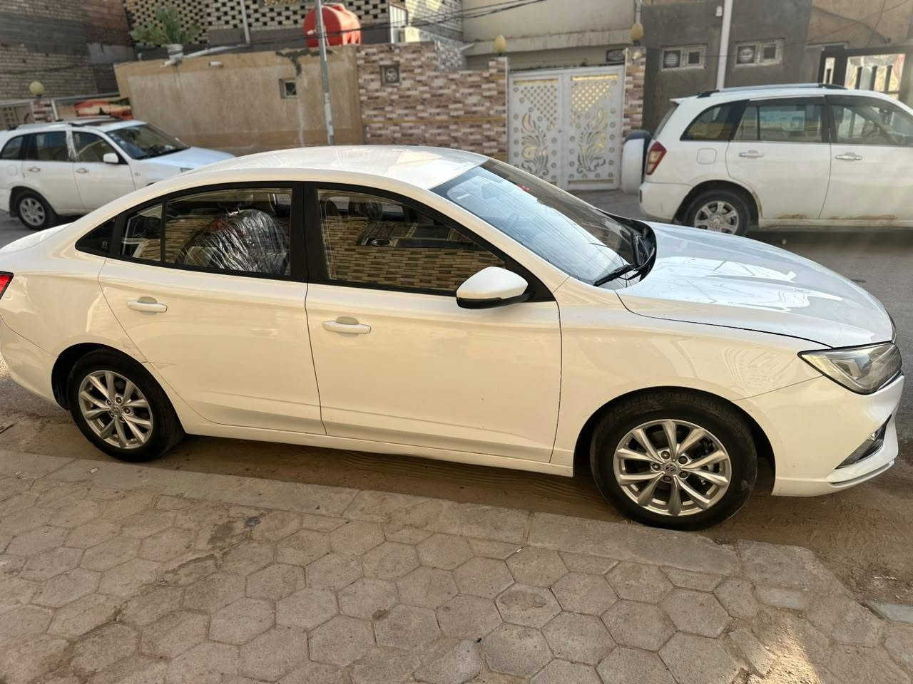 السلام عليكم mg5للبيع مديل 22 قطعة وحده فقط جاملغ امامي سيارة جاهزه معايزها شي  ٩٠ ورقه وبيها مجال ***********
