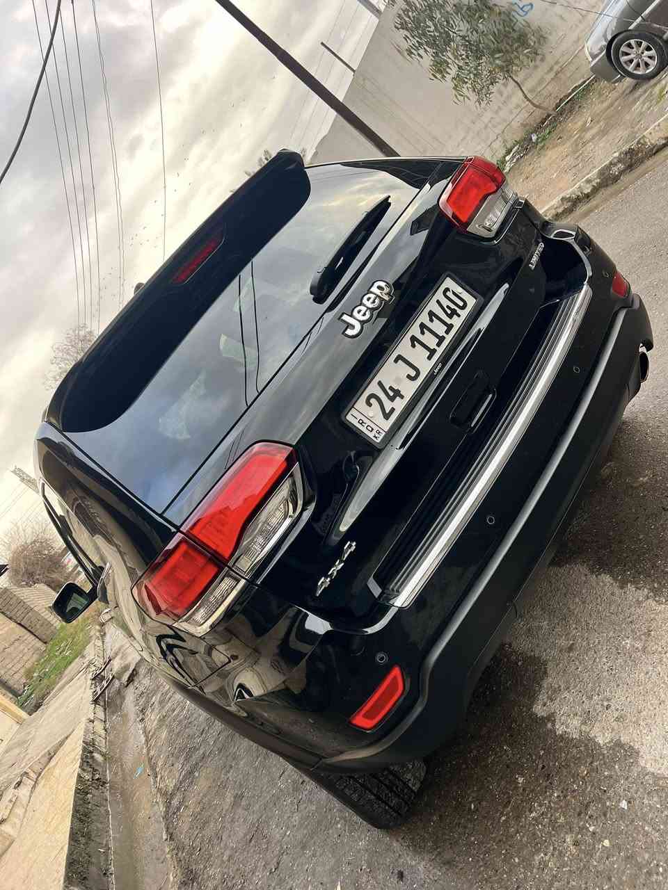 السلام عليكم جيب موديل 21 صور حادث بل منشور بل العراق بيه نص باب السايق صبغ فقط مكان السياره دهوك وموصل ***********
سعره 255 ورقه وبيه مجال للطيبين بيع مستعجل
