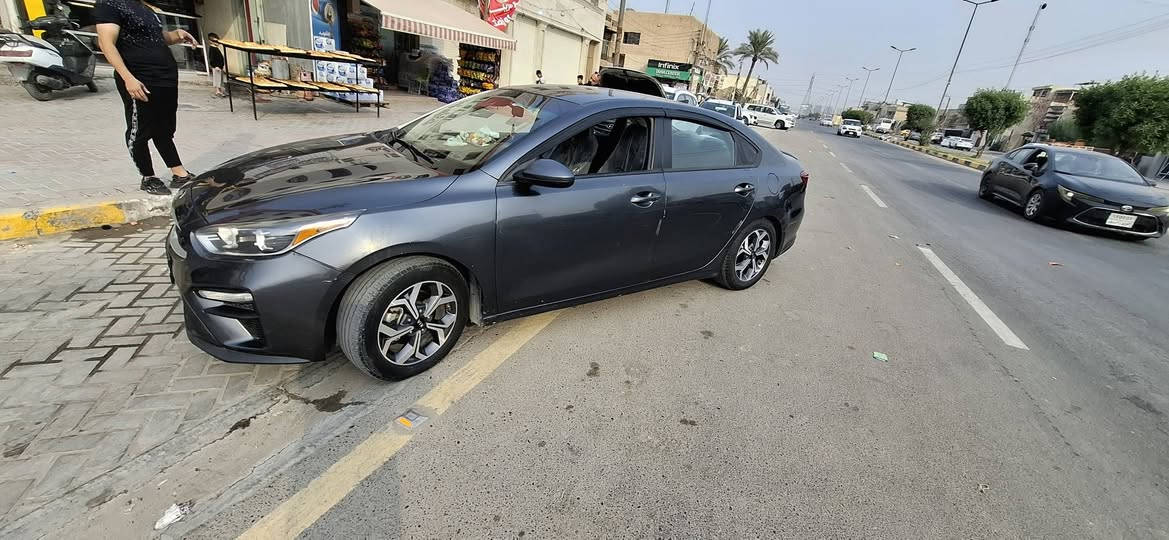 السلام عليكم فورتي 2021 السونار مرفق بغداد الغزاليه السعر 118 وبيه مجال ***********
باسمي تحويل مباشر
