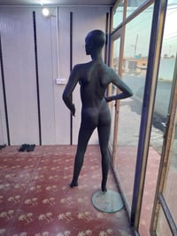 ملكانة • نضيفة • للبيع