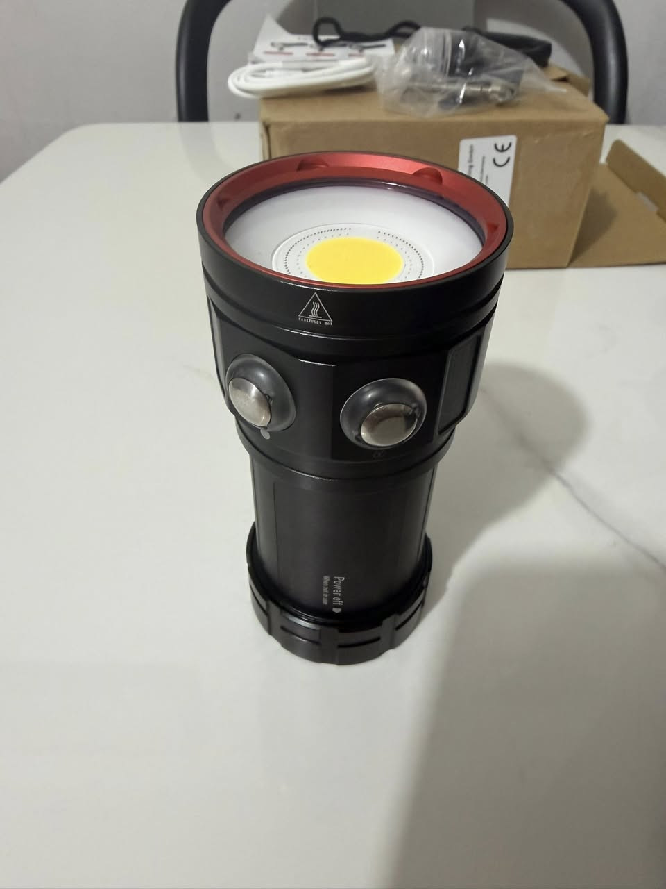 السلام عليكم 
عيوني توفر لايت نوع Leton power  مدى 100متر .12000الومن 
قوي جدا ثقيل جدا وختم حفر اصلي جديد بالكارتون مع كافه ملحقاته لتفاصيل اكثر ع الخاص 
موجود توصيل 
ملاحظه شباب 100متر وليس 80 متر


**إذا كنت صاحب هذا الإعلان وتريد حذفه لأي سبب، رجاءا أرسل رسالة إلى الدعم الفني**