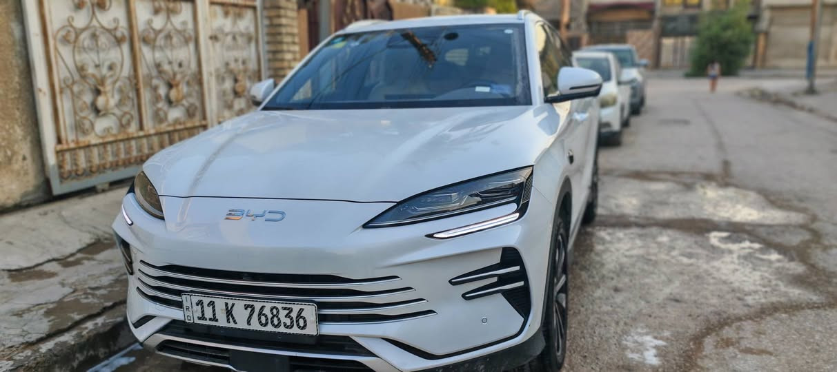 سونك بلص
رقم بغداد مكفولة كفالة عامة  
اللون ابيض
المسافة المقطوعة :  4.000KM 
المواصفات: 
١.فتحة سقف بانوراما 
٢.كامرات محيطية 360 بعدد 13 كامرة
٣.مدى شحن يصل الى 120 KM
٤.رادارات ومحدد سرعة وقيادة ذاتية واتو بارك 
٥.سماعات بعدد ١٣ سماعة 
٦.صندوق كهرباء
٧.انارة محيطية LED
٨.كرسي السائق كهرباء ٣ حركات

السعر : 34.000 مليون دينار
العنوان: ابو دشير
رقم الهاتف: *********** ما متواجد فيس
