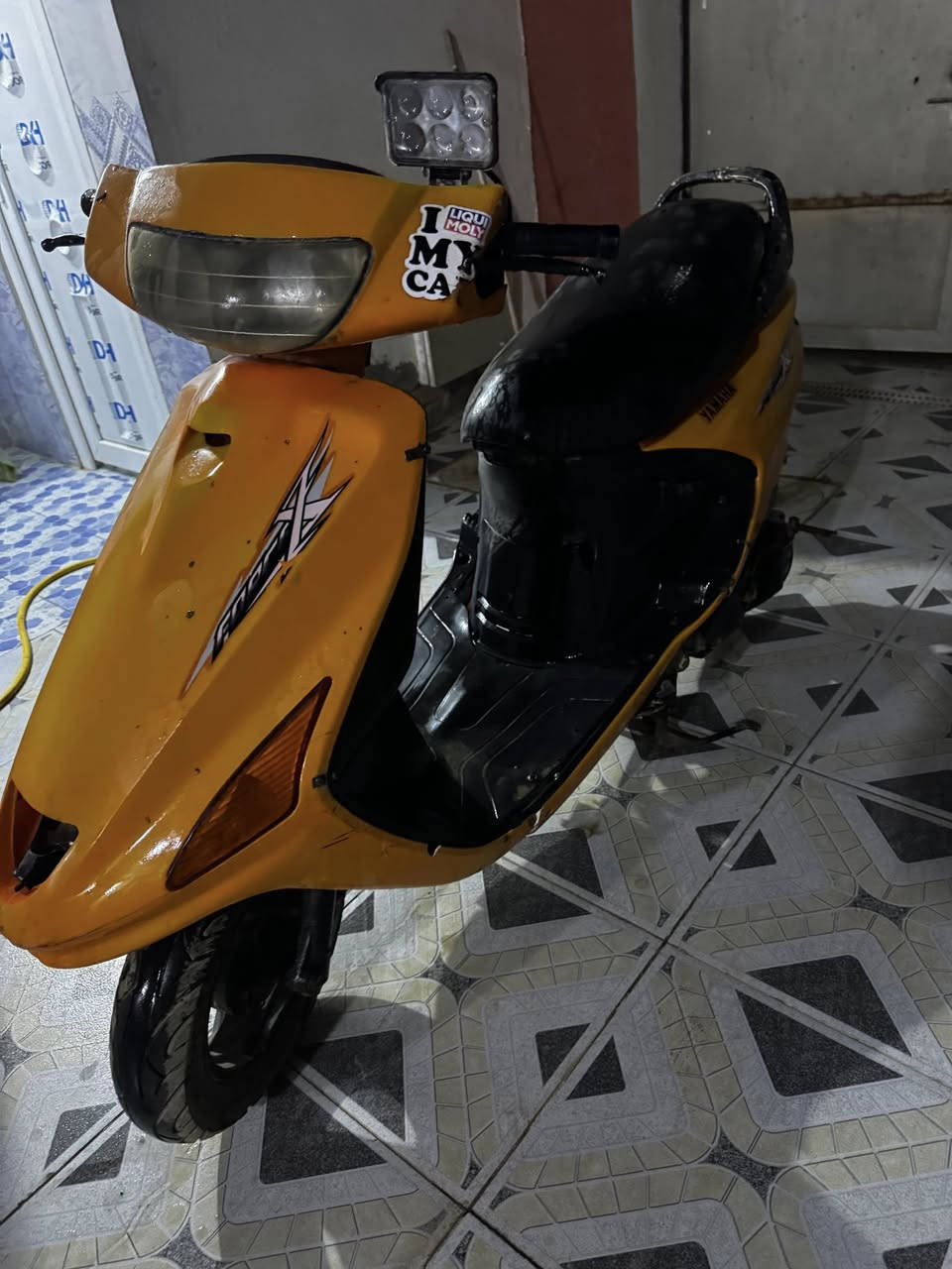 دراجه فراشه نضيفه وجاهزه سعره  300الف  لاتصال ***********
