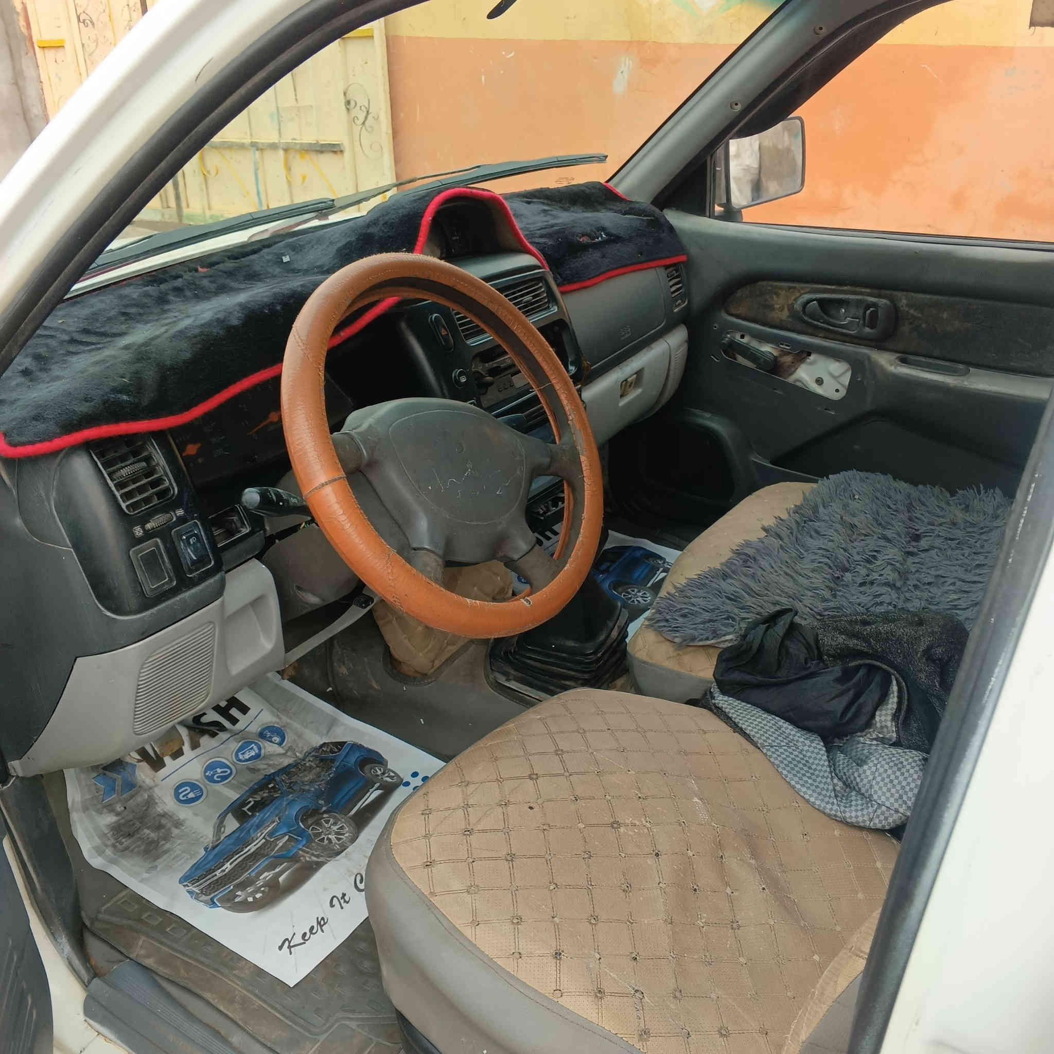 السلام عليكم بيكم مسبوشي موديل 2002 رقم بغداد سنويه لل 27 للبيع سعر 58 يرهم مراوس بگوناو للاستفسار خاص مفتوح واتساب اتصال ***********
