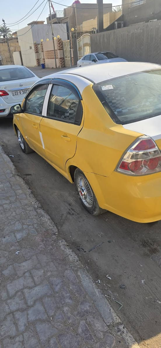 سلام عليكم نضيفه ومناسبه وين اليدور نضيف هاي اله افيو مديل 10سنويه ماصاقطه كير مكينه نضيفات مسكر حداديه تخم تاير كهربايات بيها جاملغ خلفي تكمت الباب شويه مالك حله محاويل شرط المداور مكانها كوفه دواخل جدد اخوان كول التفاصيل مذكوره الي يخابر ويكلي شبيها ماجاوبه تعال كلب وقتنع وبيك خير وتدلل سعر 40وبيها مجال مكلف بلنشر +964 781 495 6702 هاذه رقم صاحب السياره هاشم السيد
