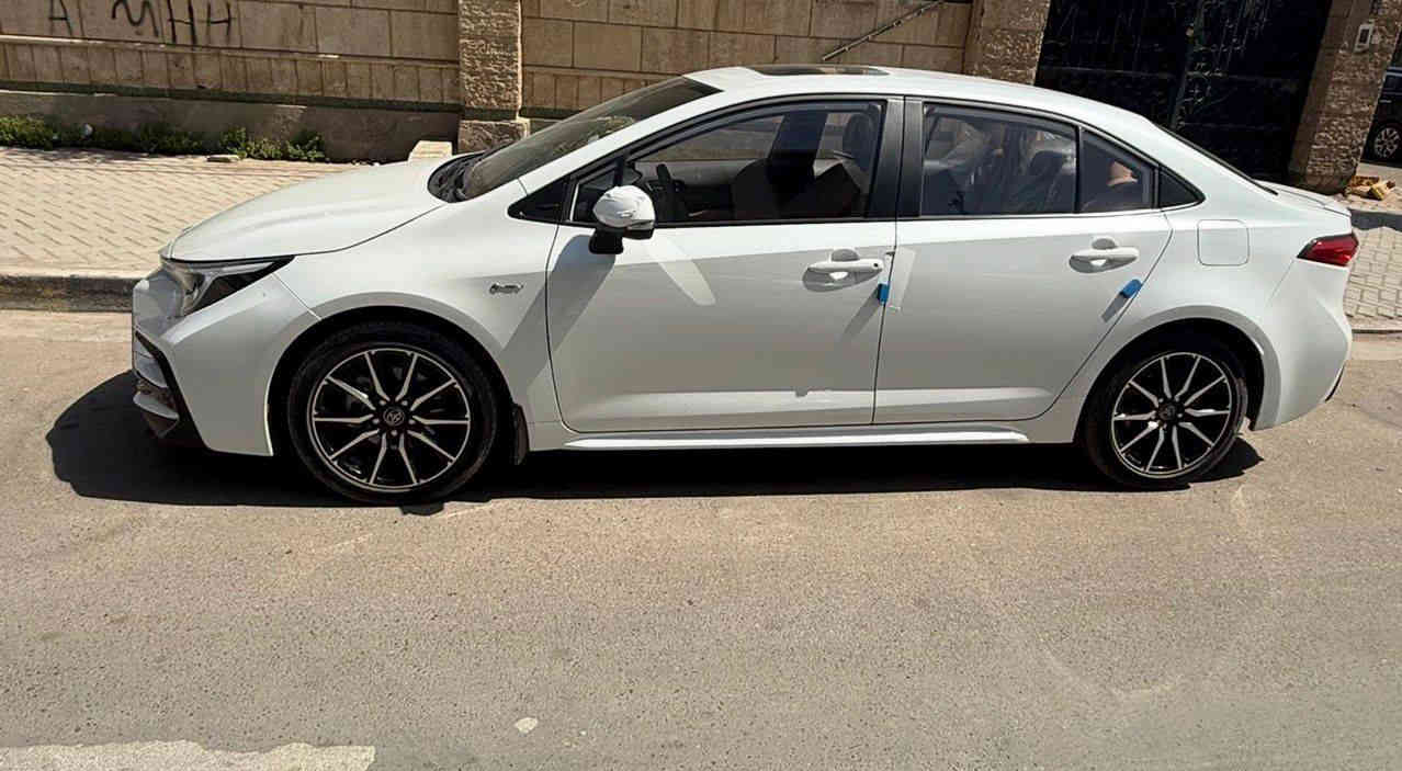 كورلا هايبرد خليجي شكل الأمريكي S
يعني فول الفول  موديل 2024      
ماشيه  17.500  كيلو متر
رقم بغداد 
مكفوله كفاله عامه من الصبغ والبارد 
موصفات
كشنات جلد اصل
كشنات كهرباء
محرك 1800
فتحت سقف
لايد زنون عالي ناصي
لايت led
ارباك عدد8
ويل كب حجم 17
ردار
توقف ذاتي
مانع اصطدام
بصمه تشغيل +بصمه ابواب
 دشبول ديجتال
شاشه
كامره
مثبت سرعه
حساس ضغط اطارات
تبريد شاش
مانع انزلاق 
تبريد خلفي
تحديد مسار
هندبريك بصمه
مانع انزلاق
اوتو هولد
اشاير بل مري
السعر :155 وبيه مجال بسيط
للاتصال والاستفسار 
***********
