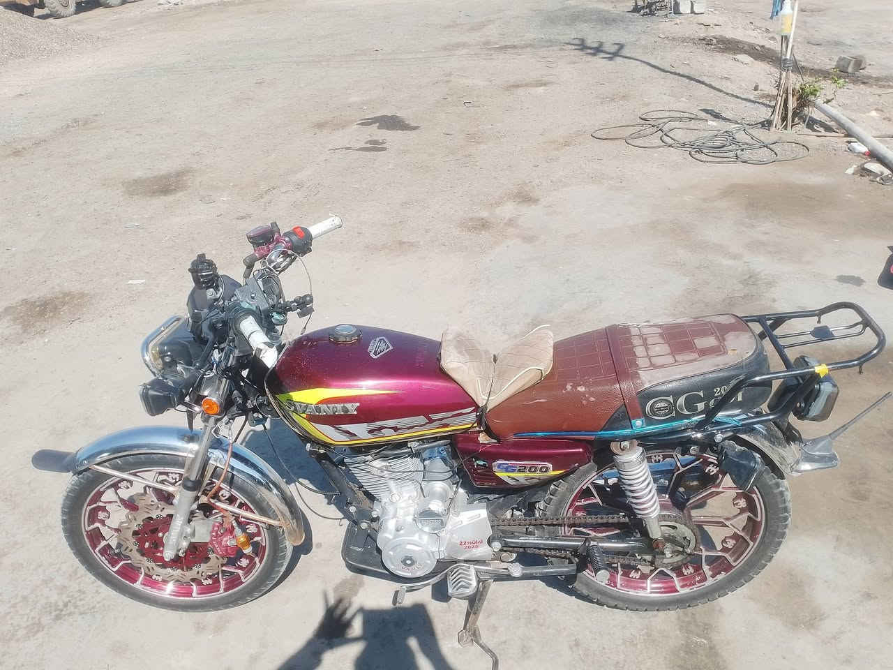 سلام عليكم ورحمه الله وبركاته اخواني الاعزاء دراجه موديل 2024 دراجه نضيفه محرك 2025 وراق بيه سعر 600 وبيه مجال الي شراي يراسلني على وتساب هاذ رقمي *********** تصال مفتوح وتساب هم مفتوح
