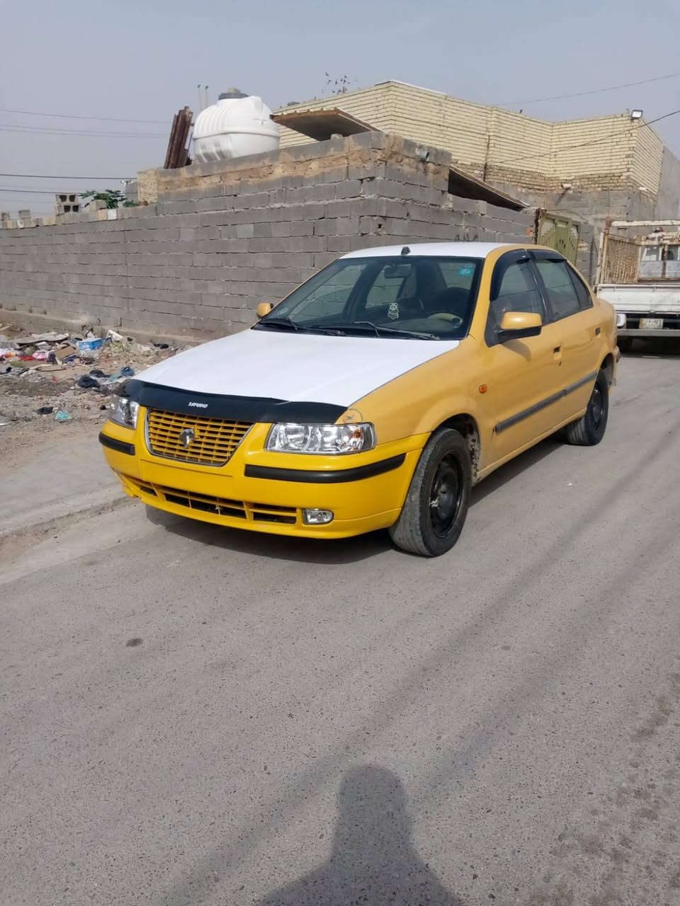 السلام عليكم ورحمه الله
سمند موديل 2011
رقم بغداد الماني 
هيئة غرامة مصفرة 
محرك كير فرنسي
تبريد ثلج
تدفئة مثل صوبة 
صدر جديد 
تخم تأير 
دواخل 
جديدة 
سستم سماعات 
يحتاج ترتيب بسيط 
السعر 33 وبيهة مجال للشراي 
قسط ما ابيع. نقد فقط 
بغداد مدينة الصدر 
***********
