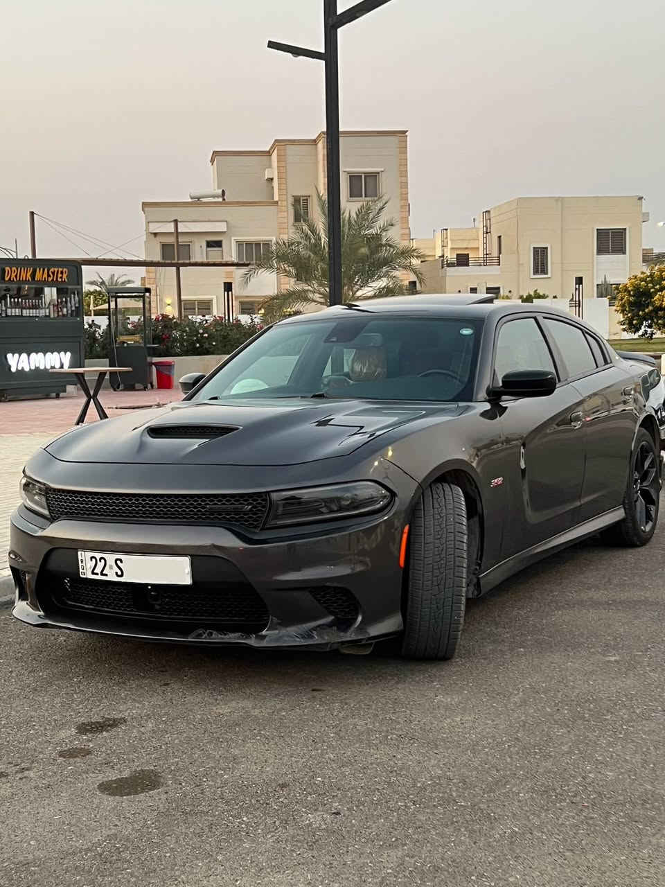 ✅جارجر 2023 GT بلاص
✅لون رمادي مميز  

✅السياره حادثهه باب وجاملغ مبدلات نفس اللون 
 
✅العداد : ٤٠ الف 

✅تشغيل عن بعد 

✅كشنات حضن قرميدي 

✅المحرك : V6.  3.6L 

✅المواصفات :

✅نسخة  GT - SUPER TRACK PAK
* ⁠
✅مصابيح أمامية زنون .
* ⁠ 
✅فتحه سلايد 

✅رادار امامي 
 
✅ دمام خلفي بالجنطه بلاد 

✅حساسات . 

✅شاشه كبيرة مع نظام ملاحة نفكيشن GPS 

✅الشاشة مع اوپشنات SRT . 

✅سستم صوت الپاين مع 10 سماعات 

✅ويل قياس 20 انج . 

✅تشغيل عن بعد . 

✅محدد سرعة . 

✅تلفون بلوتوث . 

✅كاميرا خلفية 

✅مرايا متحسسة للاضاءة العالية .

✅لايت امامي اوتو عالي . 

✅دخول ذكي (بصمة

✅مكان سيارة ⁠تكريت  

✅للأستفسار : 

***********✅
