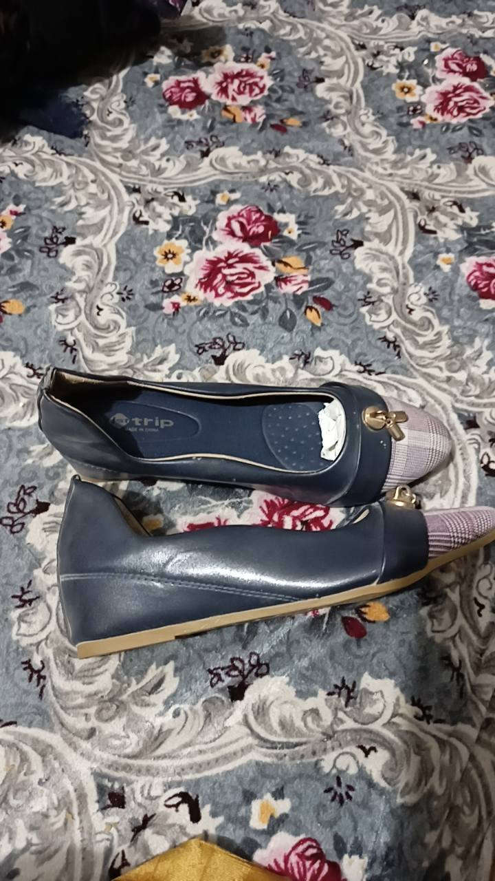 احذيه جديد مامستعمل بس واحد بيهن مستعمل


**إذا كنت صاحب هذا الإعلان وتريد حذفه لأي سبب، رجاءا أرسل رسالة إلى الدعم الفني**