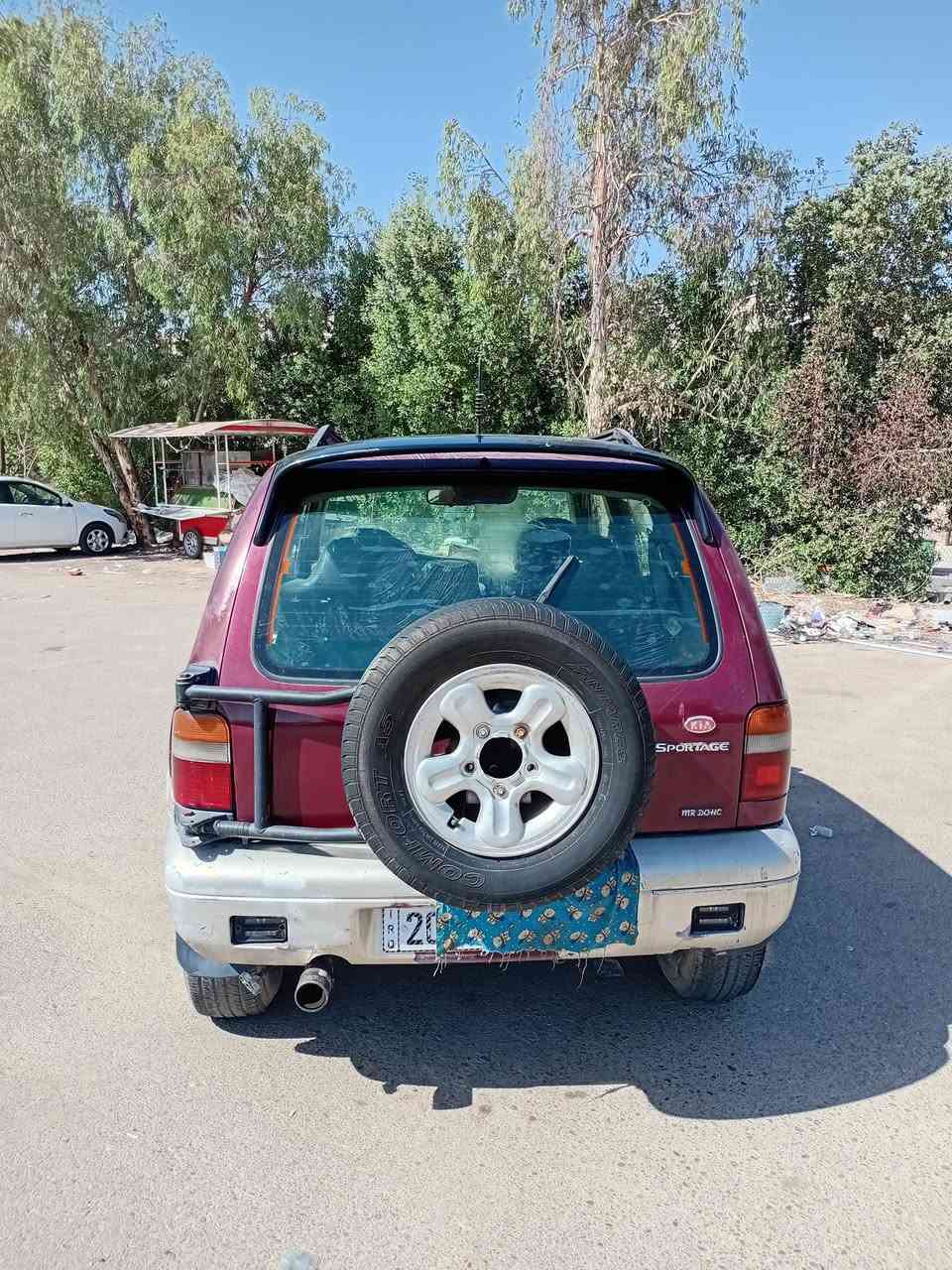 السلام عليكم سبورتج موديل ٩٥ للبيع سياره بلاديه رقم ديالى انكليزي السعر ٦ مليون عراقي وبيها مجال قليل رقم الهاتف *********** بيه وتس اب اي استفسار اني حاضر
