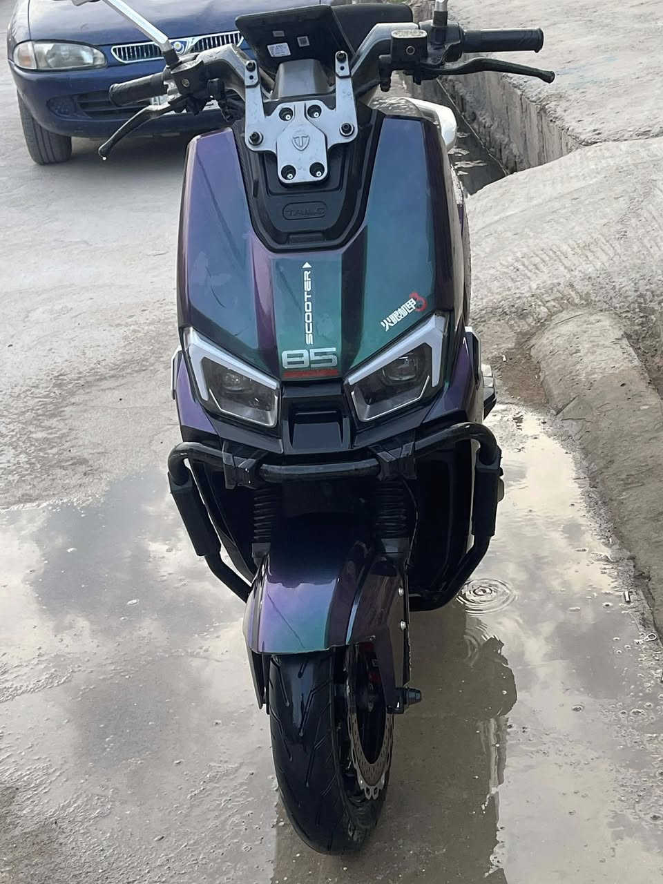 دراجه تالج شحن للبيع دراجه جديده ومكفوله *********** السعر ٩٠٠وبيه مجال
