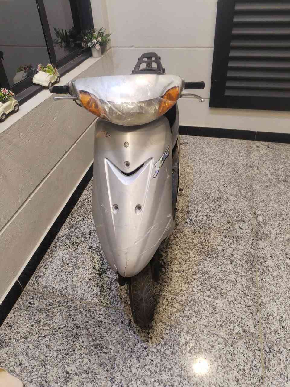 عصفوريه شغاله 
***********
السعر 250
العنوان بغداد
