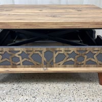 طبلة وسطية • تتحول لميز طعام