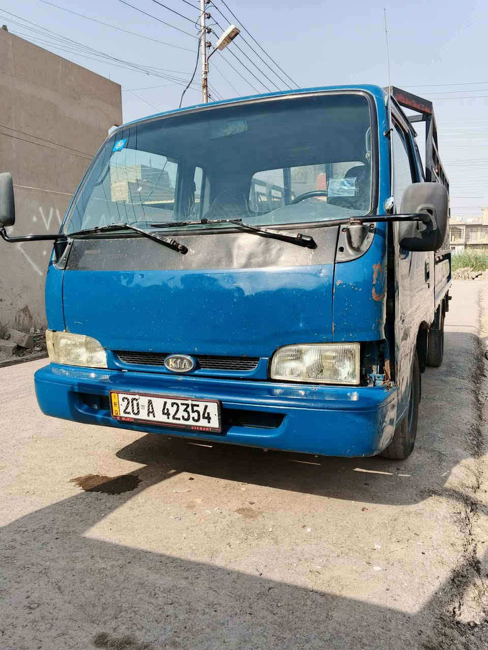 سلام عليكم كية فنتيرة البيع مديل 2000 رقم ديالى  نكليلزي بسمي  سعر ٥٣ بيهة مجال مكان بغداد المعامل الباويه رقم الهاتف ***********
