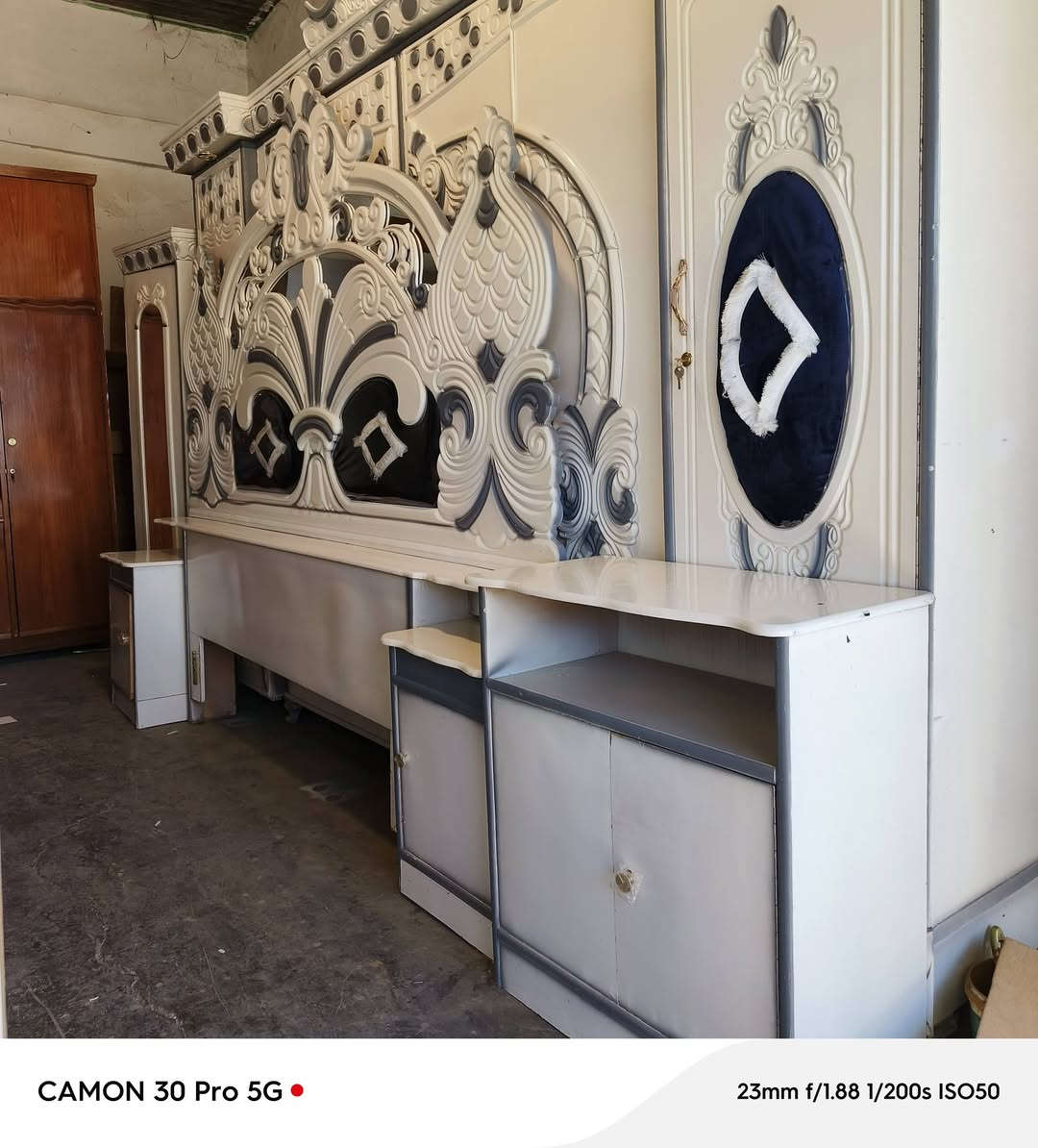 غرفه صاج عراقي كلش حلو ونضيف 
#بسعر_مناسب_جداً_425_الف_فقط 
عنوان جلولاء سوق السبت بتوفر توصيل لجميع مناطق ديالى بأسعار مناسب للتواصل واتس او تصال
***********
