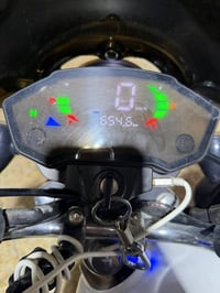 سلام وعليكم دراجة سولنك ماكس 1    5 كير دراجة نضيفه موديل 2025 ماشية ق...