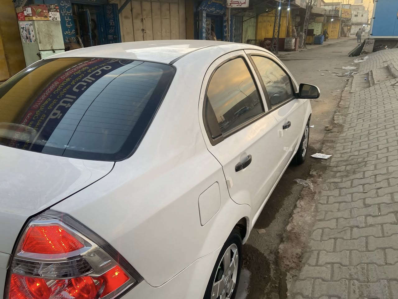 السلام عليكم 
افيو موديل 2010 الشركة العامة
السيارة مكفولة من ضربةً وتبديل بية صبغ  احزام للجماليه 
كير محرك مكفولات
حدادية امامي خلفيي جديدة تخم تاير رقم بابل 
مكان السيارة بابل 
سعرها 67 بيه مجال بسيط 
***********
