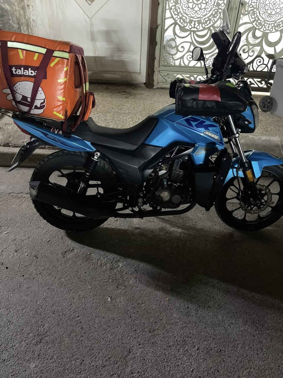 للاستفسار *********** Rk للبيع 2024 كامله مابيهه شي نضيفه ماشيه ٢٩ الف السعر مليونين و300
