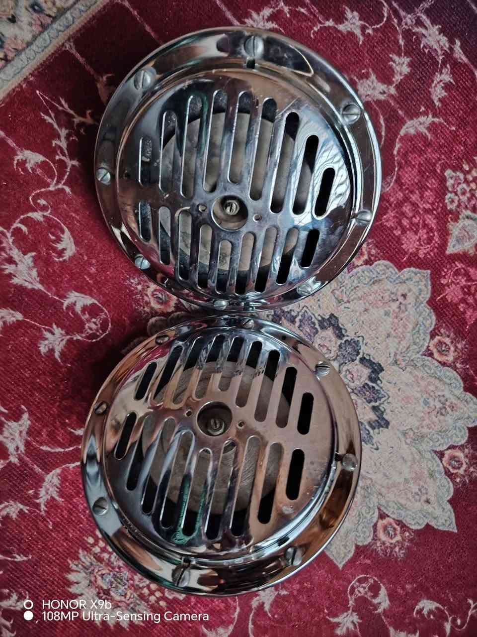 سلام عليكم
بوش إيراني مطرز بجنح واحد على واحد 💯
مكاني بغداد الدورة السعر 200وبي مجال بسيط ***********
