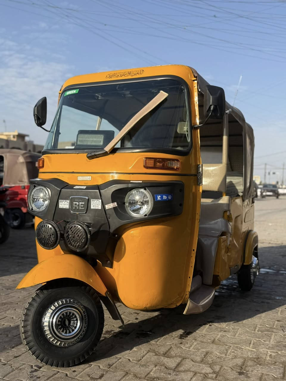 سلام عليكم شباب تكتك للبيع موديل 22رقم وسنويه شهر ل7 بيها طخه بل لغد وراجعه بارد وبيها طخاات بسيطه اي خياس مابيها ولا تعمير محركها مجفت فقط لا تنقيص ولا تبخير تحويل ثاني يوم مكاني بغداد مدينه الصدر تقاطع العوره ***********السعر 8 وبيها مجال شي بسيط كلش
