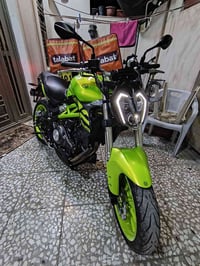 بينلي ٣٠٢ سي سي • زيرو • تحويل ثاني يوم