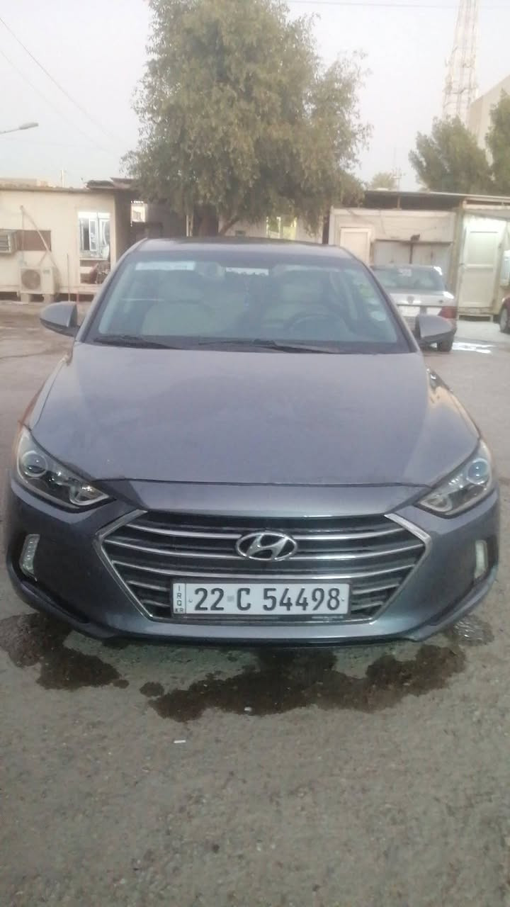 سلام عليكم النترا 2018 ليمتد فول وارد امريكي حادثها  البنيد  فقط ماشيه110 حقيقي  سياره جديده مال جناي مكينه 2000 دوش كير AT المرغوب ميكانيك  مكينه خير من الله /كير مفتوح)  المحرك   عله وضع الشركه لا صرف لا بخار صدر امامي خلفي جديد تبريد ثلج تخم تاير ويل 16  تحكمات ستيرن محرك ثلاث انظمة كروز سرعة  بريك ذاتي ABS بريك كشنات جلد  و مواصفات اخرى سياره متعوب عليها جاهزه من كلشي  سياره مال جناي ماتصرف عليها كلشي كامله مكمله 
داخلها اسود ورصاصي  رادارات جانبيه رقم اربيل نكليزي  تريد  تحويل او وكاله 

السعر 120 وبيها مجال 
الاستفسار الاتصال 
***********

غير متواجد عالفيس والخاص
