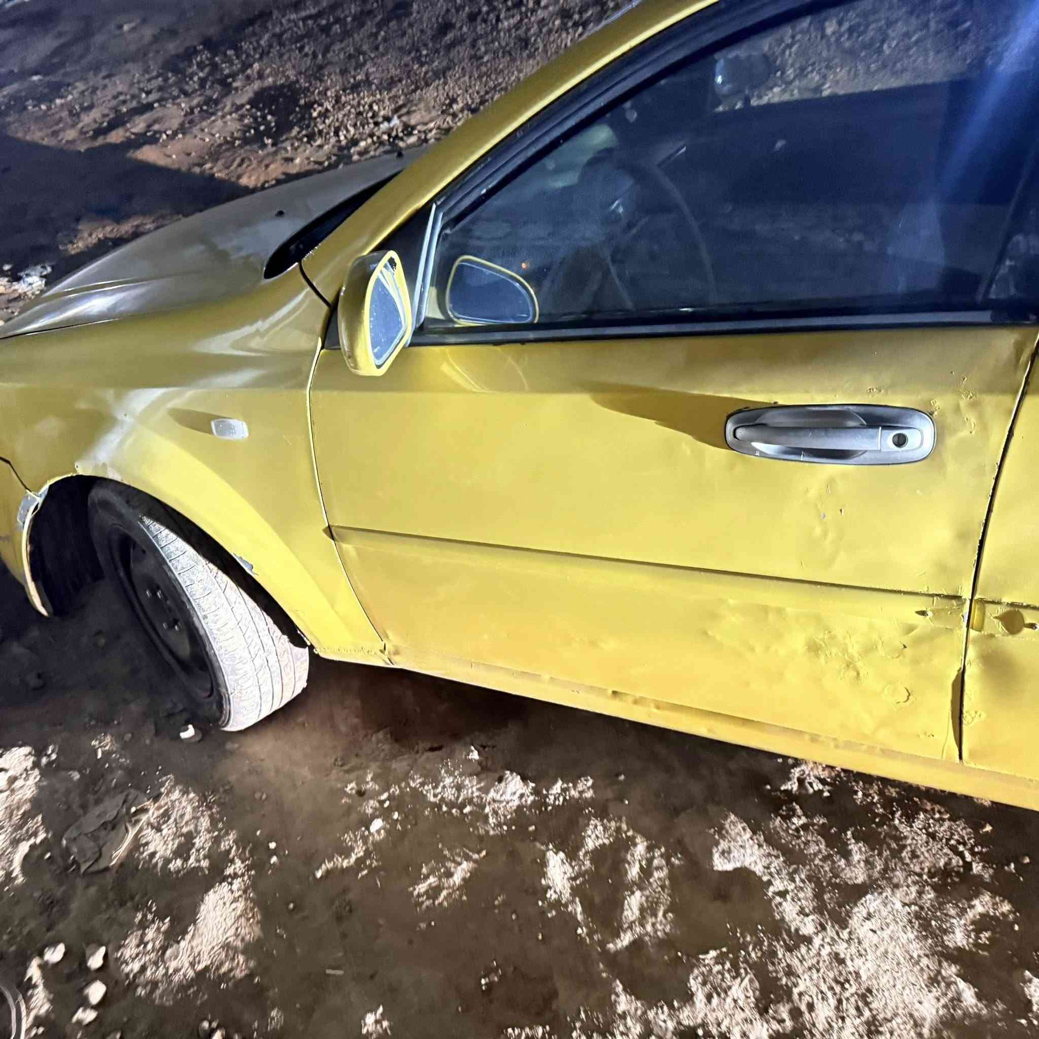 دايو لاستي موديل 2007 رقم بغداد سياره كير ومكينه وتبريد خير من الله مكانه حله رقم المبايل *********** سعر 40 وبيها مجال
