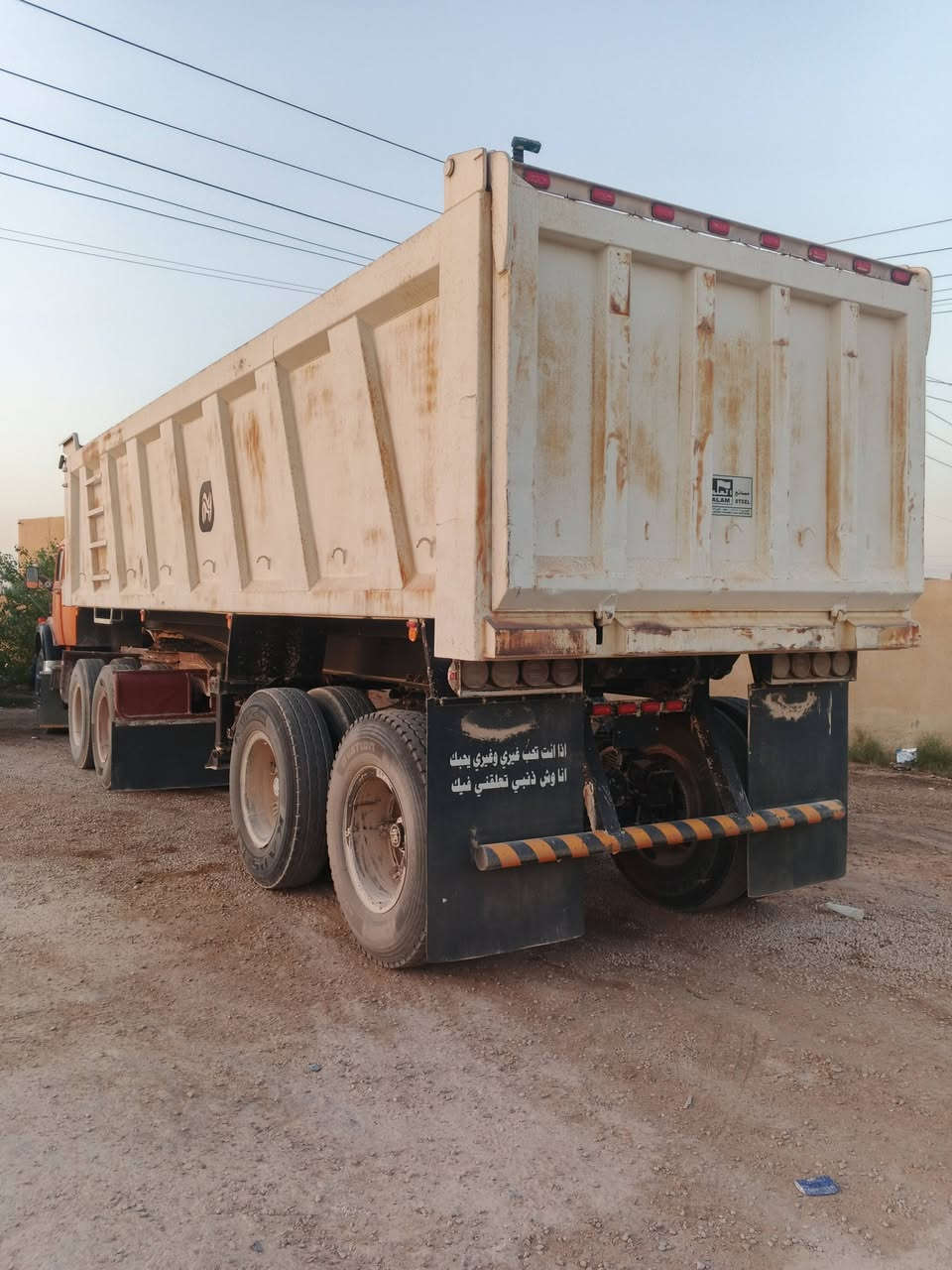 عربانه البيع كويتي
تخم تاير 
مجموعه 16 
ذرعه 33
سعر 170بيه مجال
مكاني رمادي 
***********
