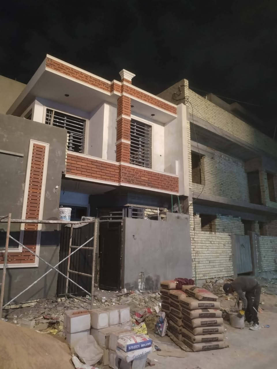 السلام عليكم عيوني شغل واجهات وصحيات وسيراميك ورضيه شغل درجه اوله تواصل خاص او اتصال

***********
