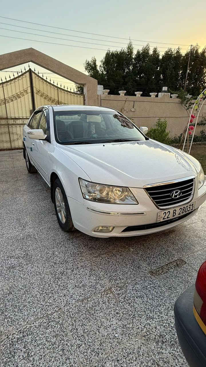 سلام عليكم
سوناتا 2011 خليجي فول مواصفات كفالة عامة بيها بس باردات ثنين موضح بالصور رقم اربيل مكينة 2400 جاهزة على اخر حباية ما بيها نقص كل عل بلاد مابيها كلوب تجاري  مكاني بغداد تقاطع النهروان ***********
