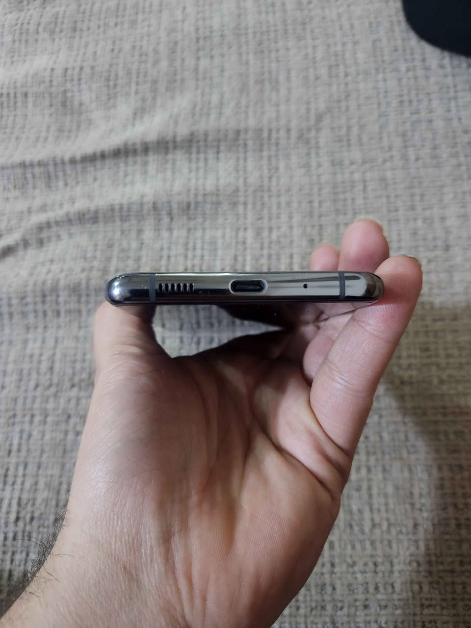 S20 الترا 
شرق أوسط دبل سيم كارت 
نضافته عاليه ذاكره 128 
سعر ٢٥٠

بغداد البياع 
*********** بغداد, العراق
