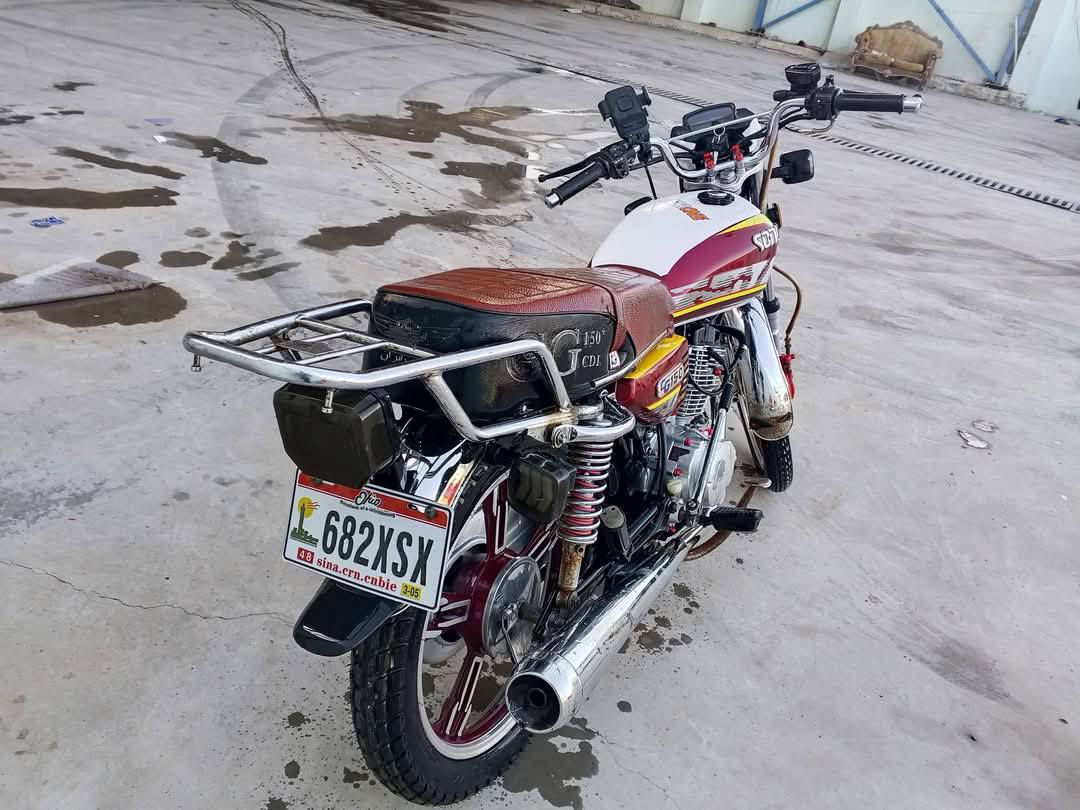 السلام عليكم دراجه سيفان 24 سونيك كفاله عامه كهربائيات كلها شغاله دراجه جديده على وضعا الشركه مكان ديالى بعقوبه السعر خاص هذا رقم الهاتف ‏‪***********‬‏ مكينه ما مفتوحه
