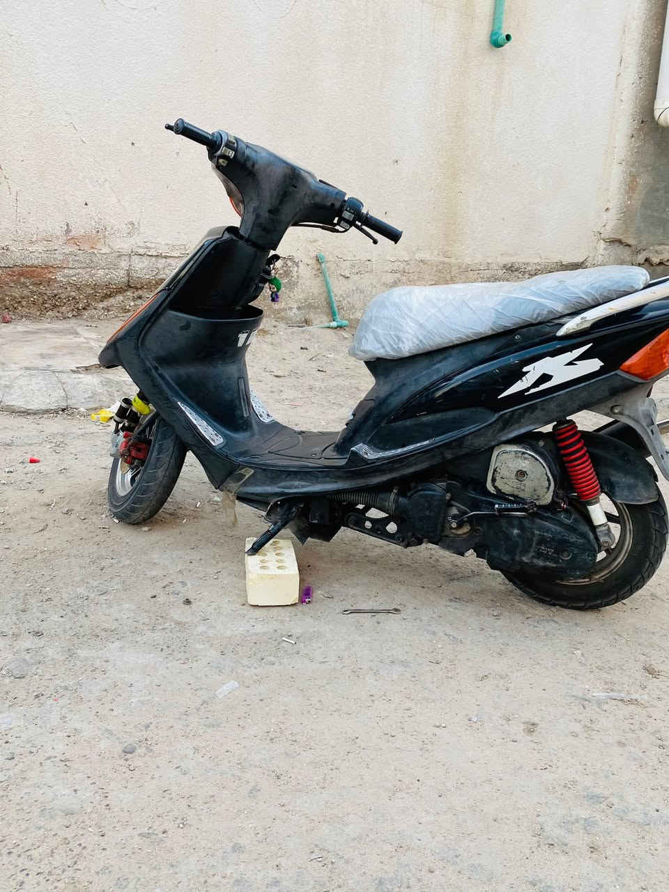 سلام عليكم دراجه للبيع ماكس عدله


**إذا كنت صاحب هذا الإعلان وتريد حذفه لأي سبب، رجاءا أرسل رسالة إلى الدعم الفني**