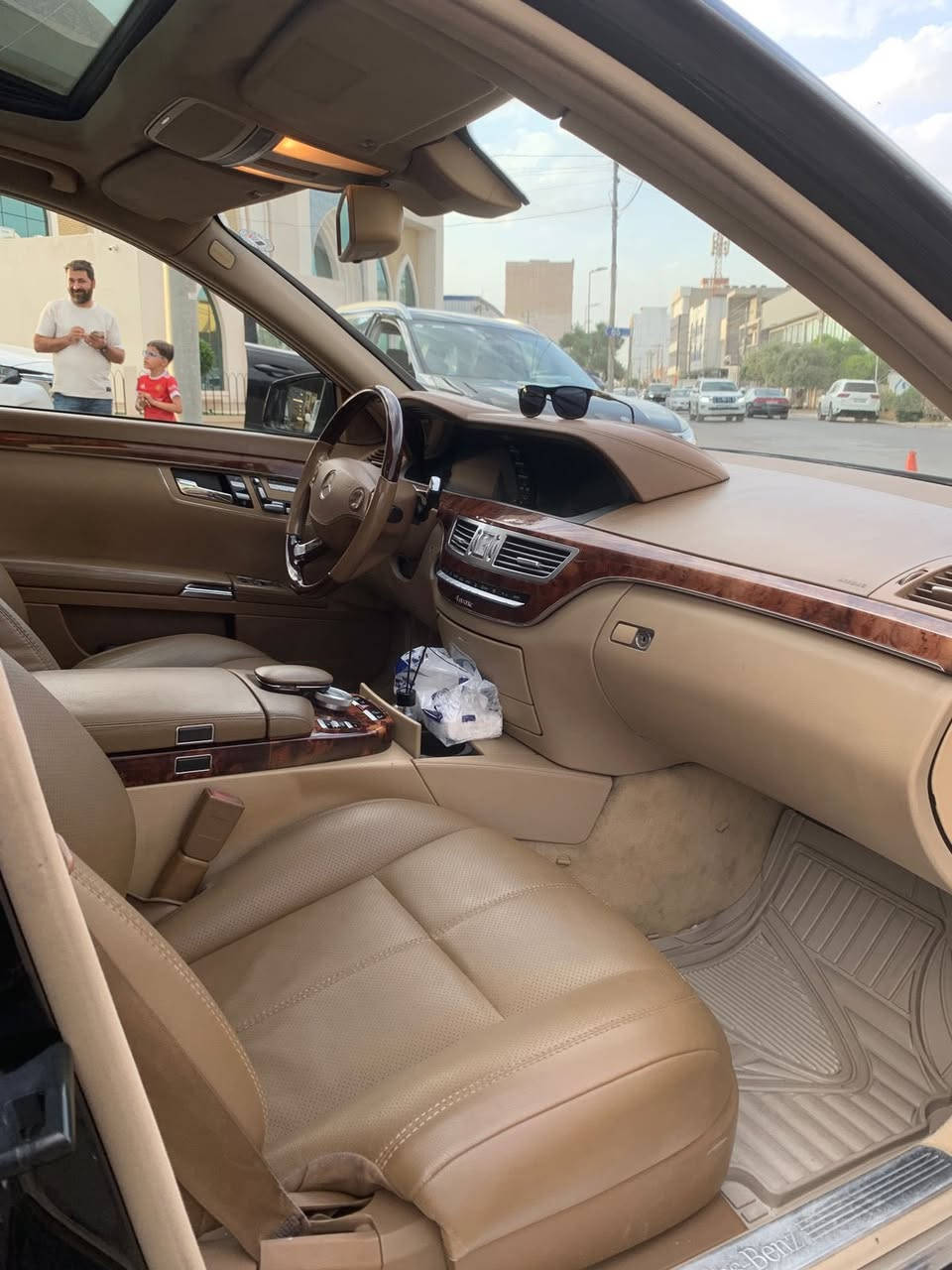 من رخصة ادمن المحترم
⚜️ ماشاءالله تبارك الرحمن ⚜️
أسم السيارة: #71 Mercedes Benz S 
موديل: 2011 محدث 2013
مواصفات : فول فول مواصفات 1/1
محرك: سته سلندر كاز كبس مامفتوح
ماشي: ٣٨٠،٠٠٠كم 
ضرر: حزام صبغ للجمالية مكفولة من ضربة  
رقم السيارة : اربيل سنوية رقم جديد 
سعر: 165$ ومجال
عنوان: اربيل
مكلف بالنشر رجاءً فقط شراي يتصل تحياتي
للاستفسار وتواصل وتساب ***********
