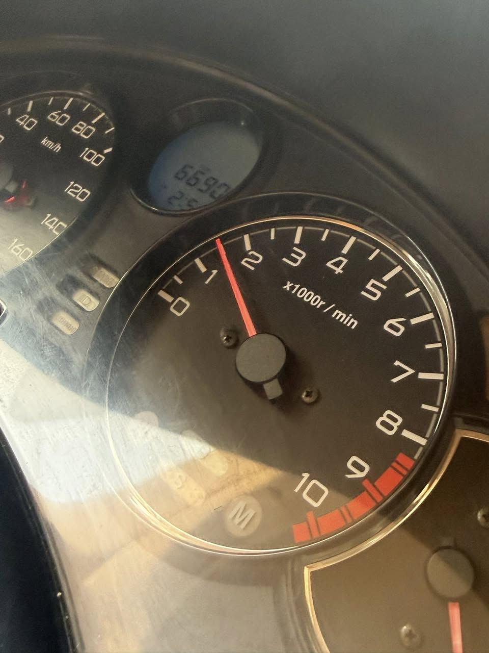 سلام عليكم للبيع فورزه 9
عميه وين ما يعجبك طلع بيه تراي 
سعره كلش حلو بيه خير من الله موصفات 
اتصل وفهمك سعر 550 الف 
رقم ***********
