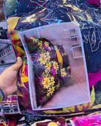 فرشة نفرين • خامة قطنية • ٢٢٠×٢٤٠