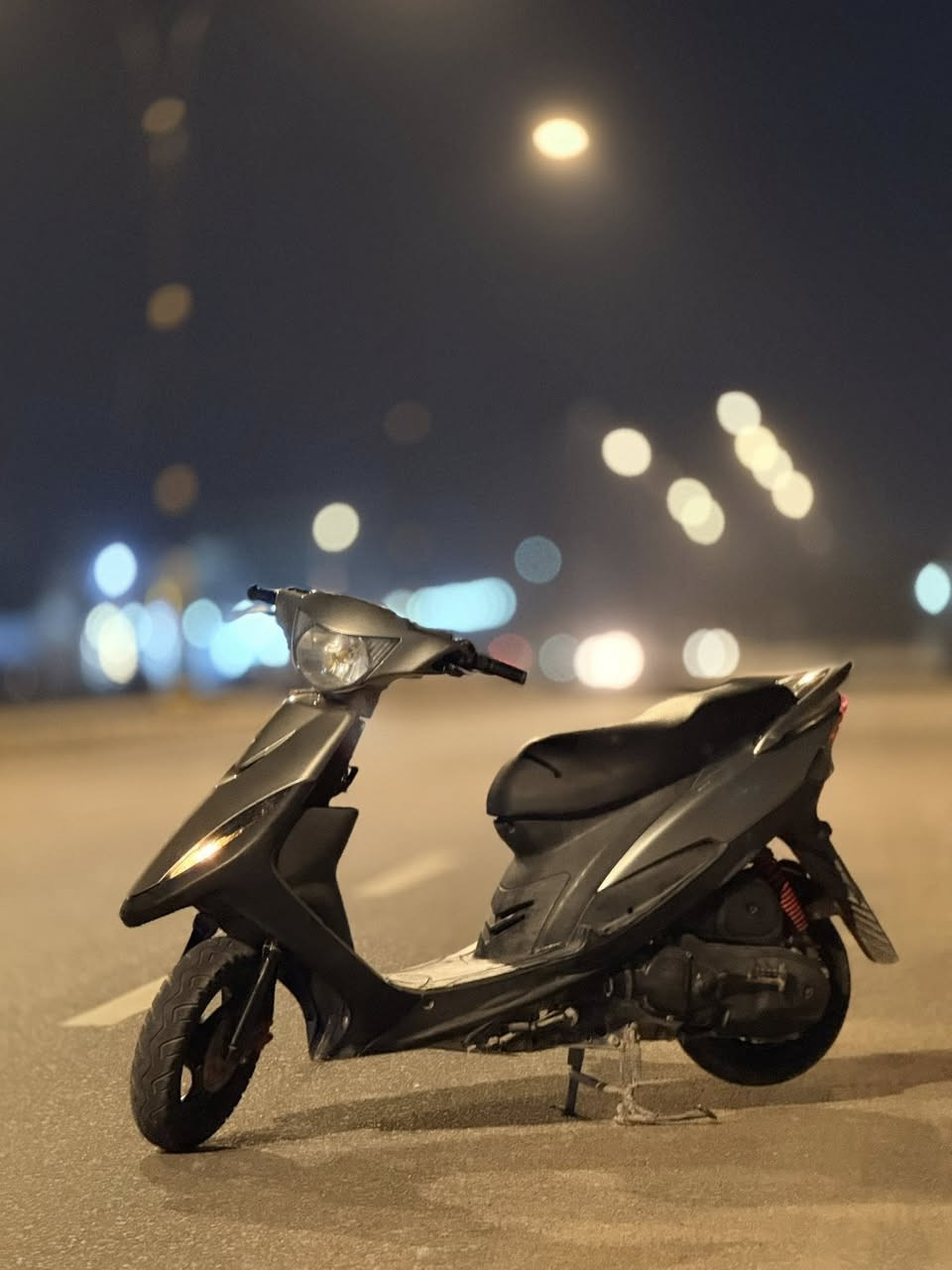 سلام عليكم ماكس عدله للبيع بلادي كلشي مامبدل بيها دراجة مامفتوحة نظيفة مكاني نجف سعر 750 باقي التفاصيل خاص او على الرقم ***********
