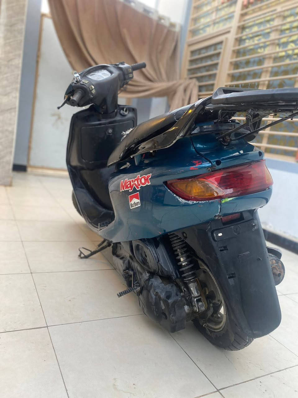 السلام عليكم درجة فراشه للببع السعر 350مكان النجف الاشرف مجمع بيتي الثاني رقم الهاتف  ***********
