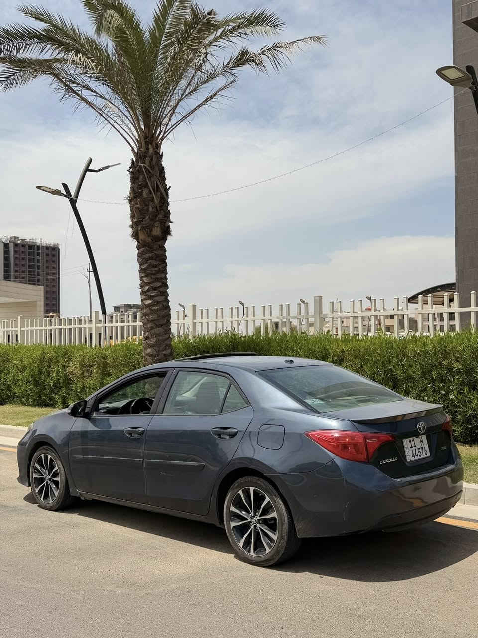 السلام عليكم كورلا للبيع ٢٠١٨ سياره جاهزه خير من الله حادثها خلفي فقط وهنا بغداد صار بيها حالوب سياره اعلى مواصفات ب كورلا كير مكينه تبريد كفاله سياره ع ايدي وباسمي تحويل ثاني يوم ماشيه ٩١ الف مكان بغداد السعر ١١٥ بيها مجال بسيط الاتصال ***********
