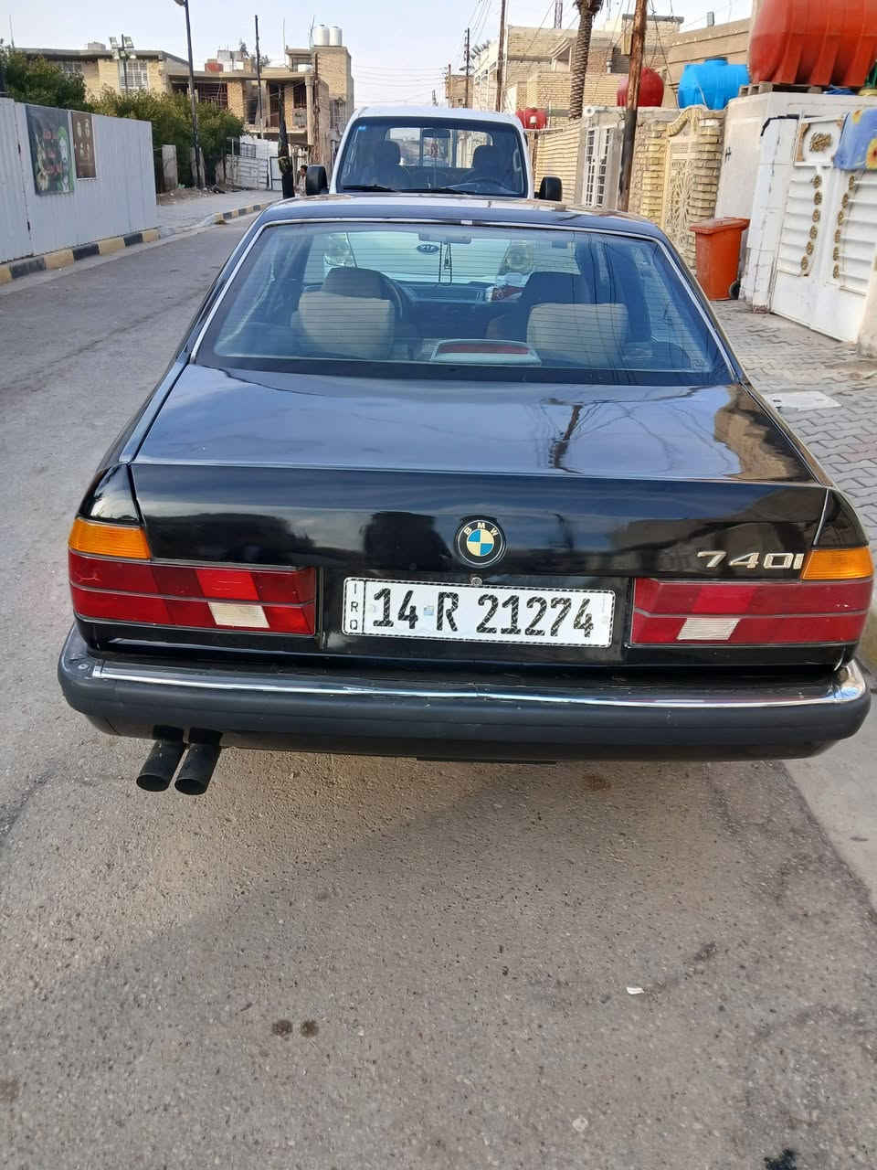 ٧٣٥ موديل ١٩٩١ بئسمي رقم بصره انكليزي محرك جيد جدا تبريد شغال حداديه اماميه ١٠٠% مصبوغه عام محرك مفتوح ٣٥٠٠ كهربائيات جيد جدا زوج تايرات أمامي جديد ويل خليه السعر ٤٥ ورقه وبيه مجال للشراي مكان السياره بغداد الحسينيه *********** اتصل
