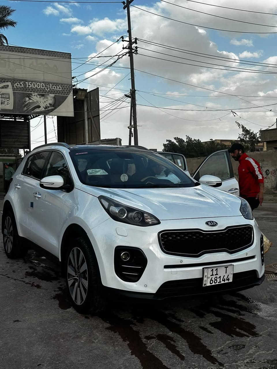 يا الله 
سبورتج 2018 

خليجي كفالة من الضربة والصبغ 

فول مواصفات عدا البصمة

مري شفط 

اشاير بالمري

حساسات امامي

حساسات خلفي

فتحة بانوراما 

كشنات كهرباء

تبريد قطعتين 

تحكمات ستيرن 

مثبت سرعه 

زراكات لايت 

عدسات زنون ابيض بلادي من شركة 

كشافات ضباب 

شاشه كاربلاي 

كامره دواره 

السيارة ماشيه 54 كيلو اخت الزيرو

تاخذها ربع متذب عليها 

رقم بغداد الجديد 

وسنويه وهزه جديد هم

كير ومحرك كفالة 

والسياره كلها كفاله عدا شخوط وباردات صغار 

بدون ضربه بدون صبغ 

واذا تريد سونار هم بخدمتك

معروضه ب195 وبيها مجال قليل لا تدخلي وتكسر بسعرها 

عنواني بغداد البلديات 

***********
