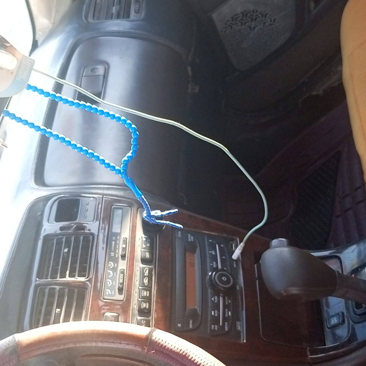 سلام عليكم كرسته البيع سياره بسمي رقم دولي سياره جاهزه كير مكينه حدايده تخم تاير كله جديد كمفوله صوليات وعيب شرعي سياره جاهزه ملاحضه سياره ستخدام شخصي مكلف بل نشر رقم صاحب سياره ***********
