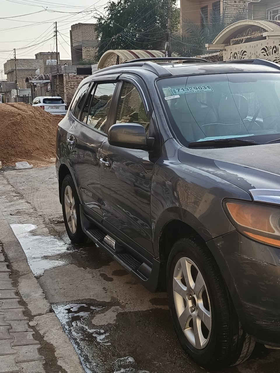 سلام عليكم سنتافيه لبيع موديل 9 السياره وارد امريكي حادثها الباب الي بصف السايق مصلح نفسه السياره لابيه صبغ ولا تبديل ليبل واحد فول مواصفات عده الفتحه خمسه راكب قطعتين تبريد مكاني بغداد السعر 105 حجم محرك السياره 3300 سته سلندر المرغوب لستفسار ***********
