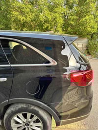 عندي سورنتو ٢٠١٩ أمريكي ٤ سلندر حادث حالوب عام بغداد مشروع وطني ٧ راكب...