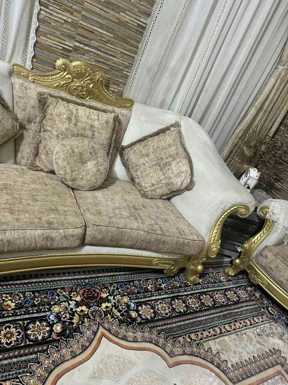 سعره مليون نضافته مثل مواضح بالصور وبالحقيقه احلى
مكانه الغدير وسعره شوي بي مجال


**إذا كنت صاحب هذا الإعلان وتريد حذفه لأي سبب، رجاءا أرسل رسالة إلى الدعم الفني**